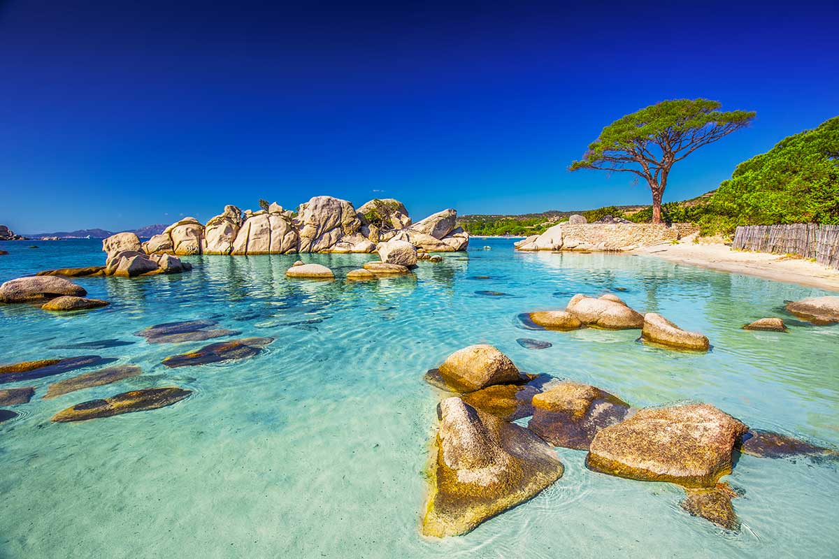Les plages secrètes de Corse